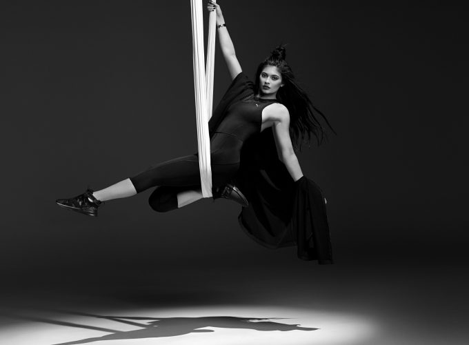 Wallpaper Kylie Jenner, Puma, black, 4K, Celebrities 5565112666